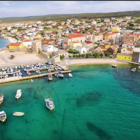 A Cozy And Private With A Spectacular View Ražanac