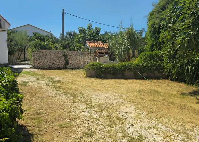 A Cozy And Private With A Spectacular View Ražanac